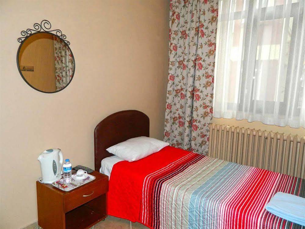 Rueyam Hotel Isztambul Kültér fotó
